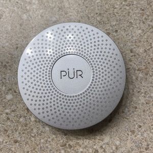 Pur Minerals Makeup 4-in-1 powder